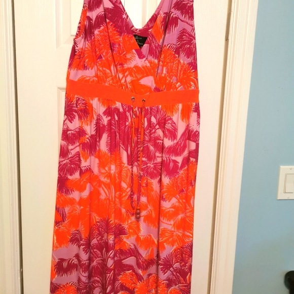 Quality dresses - Picture 1 of 6